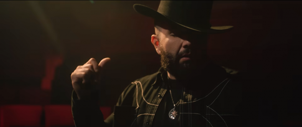 Carín León - Te quiero y me miento