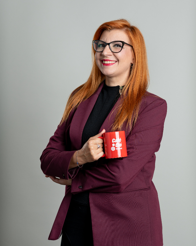 Elena Palomo
